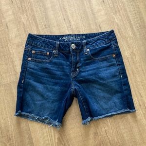 American Eagle Outfitters size 0 Jeans Boyfriend style